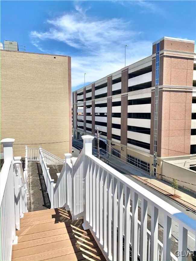 101 N 8 Th St, Condo with 7 bedrooms, 11 bathrooms and null parking in Allentown PA | Image 15