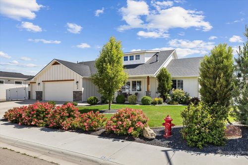 334 Grizzly Dr, Fruitland, ID, 83619-2621 | Card Image