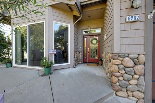 6262 Viewridge Dr, Auburn, CA, 95602-7834 | Card Image
