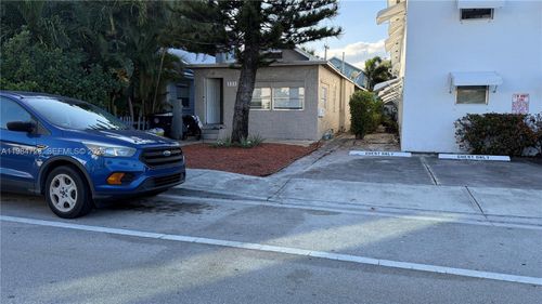 1-225 N K St, Lake Worth, FL, 33460-6811 | Card Image