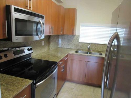 b-11 Antilla Ave, Coral Gables, FL, 33134-3400 | Card Image