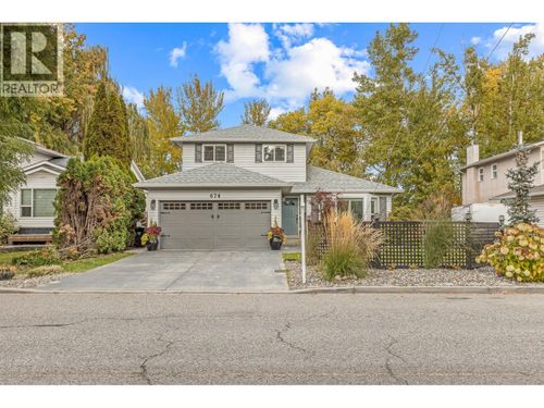 674 Cook Rd, Kelowna, BC, V1W3G7 | Card Image