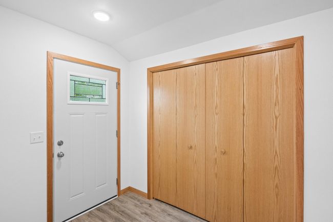 Back Entry Way | Image 29