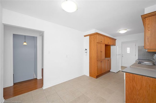 82 Lampman Cres, House other with 4 bedrooms, 2 bathrooms and 3 parking in Thorold ON | Image 9