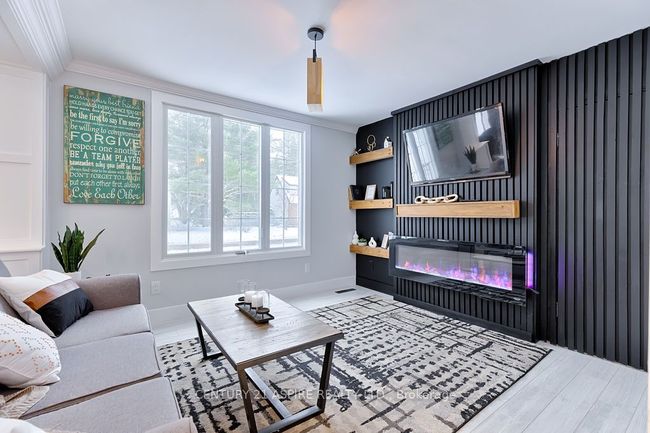 43 Glendale Ave, House other with 3 bedrooms, 2 bathrooms and 2 parking in Deep River ON | Image 9