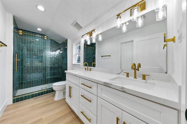 5610 Chapman St, House other with 2 bedrooms, 2 bathrooms and null parking in Houston TX | Image 18