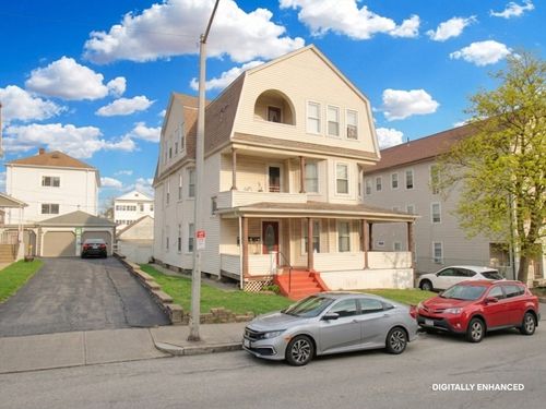 35 Windham St, Worcester, MA, 01610-3528 | Card Image