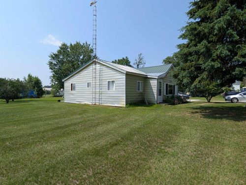 114 E State St, Whittemore, MI, 48770-9255 | Card Image