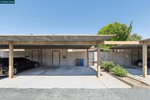 2605 Fairmont Ln, Antioch, CA, 94509 | Card Image