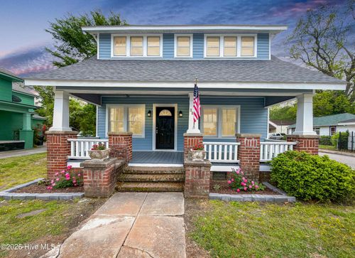 301 Shepard St, Elizabeth City, NC, 27909-5251 | Card Image