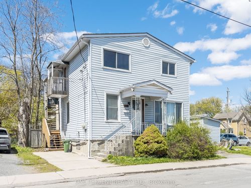 138 Chatham St, Kingston, ON, K7K4H4 | Card Image