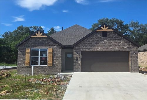 401 W Hondo St, Siloam Springs, AR, 72761 | Card Image