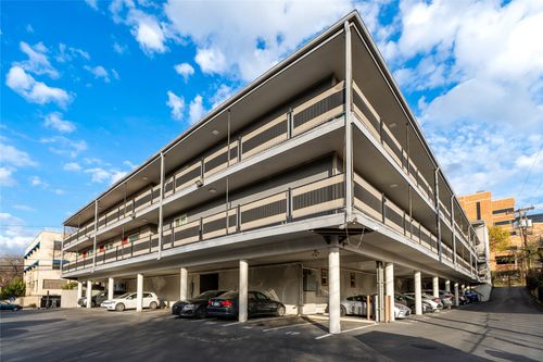 c304-3110 Red River St, Austin, TX, 78705-3226 | Card Image