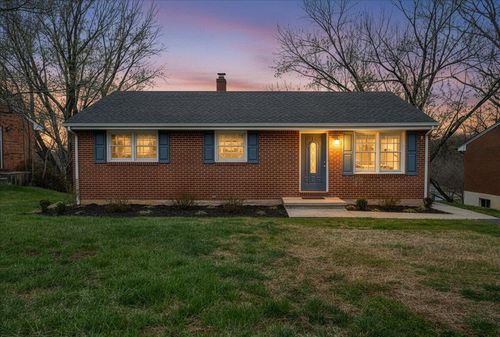 6420 Nell Dr, Roanoke, VA, 24019-5411 | Card Image