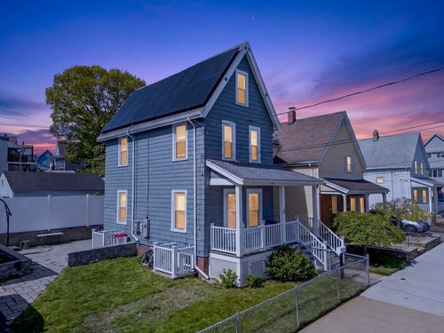 17 Estes St, Everett, MA, 02149-4201 | Card Image