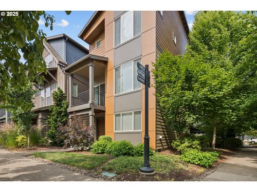 14323 Sw Burlwood Ln, Beaverton, OR, 97005-2392 | Card Image