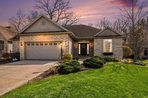 18488 Summer Wind Ln, South Bend, IN, 46637-4592 | Card Image