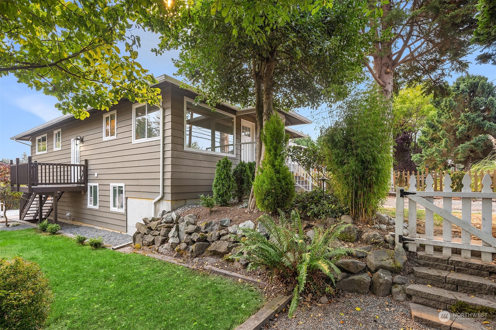 Marine View Dr, Des Moines, WA 98198
