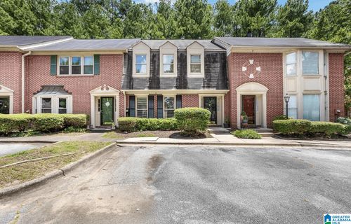 16 Chase Plantation Pkwy, HOOVER, AL, 35244-1523 | Card Image