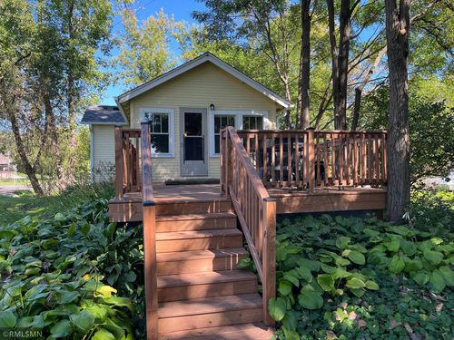 253 Peninsula Rd, Medicine Lake, MN, 55441-4179 | Card Image