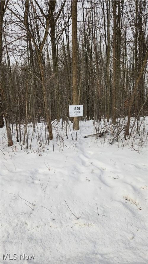 1905 Sexton Rd, Austinburg, OH, 44010-9706 | Card Image