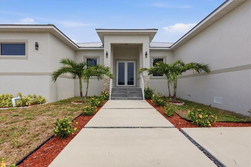 14663 Lillian Cir, PORT CHARLOTTE, FL, 33981 | Card Image