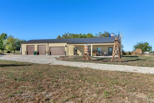 1158 County Road 1240, Savoy, TX, 75479-2045 | Card Image