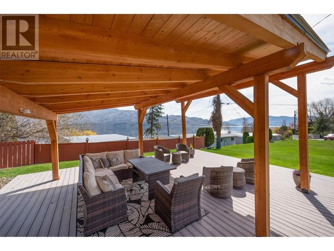 11 - 3701 Beach Ave, Home with 2 bedrooms, 2 bathrooms and 1 parking in Peachland BC | Image 37