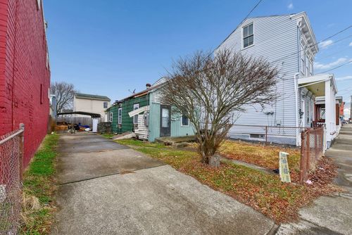 1136 Columbia St, Newport, KY, 41071-1432 | Card Image