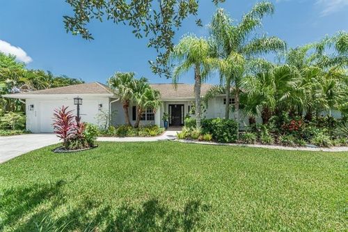 900 White Tail Ave Sw, Vero Beach, FL, 32968-5845 | Card Image