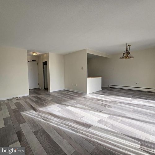 unit-609-111 Chestnut St, CHERRY HILL, NJ, 08002-1846 | Card Image