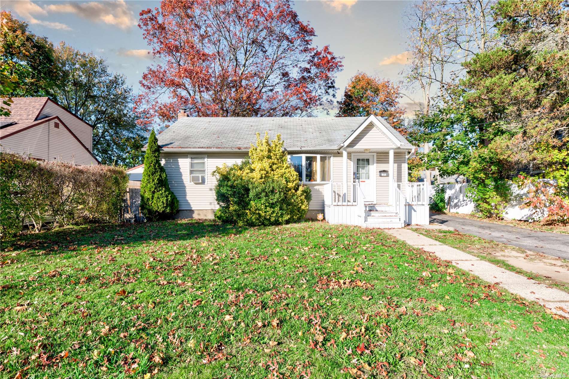 Booker Ave, Wyandanch, NY 11798