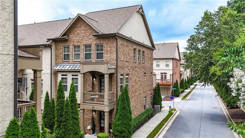 301 Garland Woods Ct, Smyrna, GA, 30080-5543 | Card Image