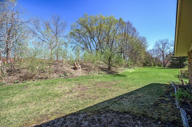 1940 Harbor Ln N, Townhouse with 2 bedrooms, 2 bathrooms and null parking in Plymouth MN | Image 26