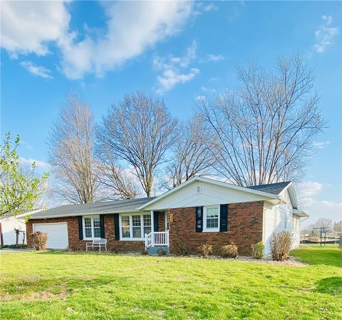 605 Holiday Drive, Effingham, IL, 62401 | Card Image