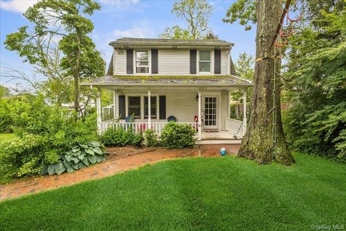 1 Finnin Pl, Bayville, NY, 11709-1806 | Card Image