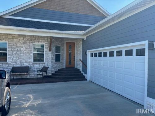 810 Spy Glass Hill Dr, Bedford, IN, 47421-9295 | Card Image