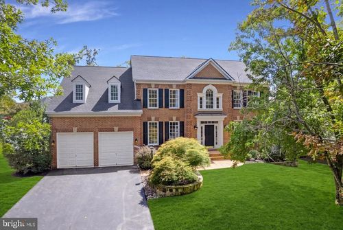 18406 Kingsmill St, LEESBURG, VA, 20176-3946 | Card Image