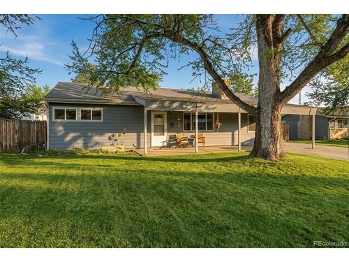 10045 W 8th Pl, Lakewood, CO, 80215-5712 | Card Image