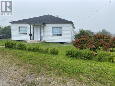 83 West St, House other with 3 bedrooms, 2 bathrooms and null parking in Stephenville NL | Image 2