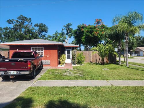3050 8th St, SARASOTA, FL, 34237-3604 | Card Image