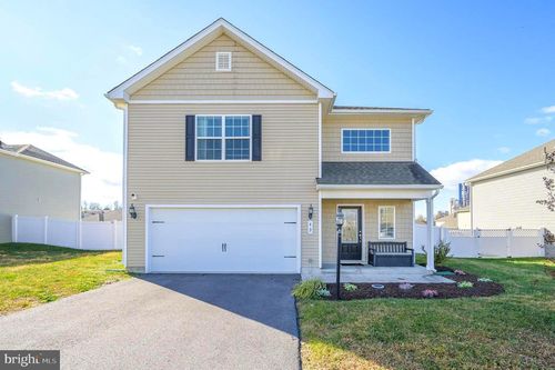 43 Sargent Ln, MARTINSBURG, WV, 25401-1108 | Card Image