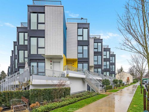 3130 Sophia Street, Vancouver, BC, V5T0K5 | Card Image