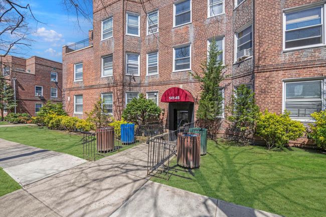 APT-3A - 141 78 Th Rd, Home with 2 bedrooms, 1 bathrooms and null parking in Flushing NY | Image 11