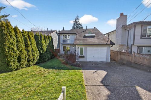 19804 68 Ave, Langley, BC, V2Y1H6 | Card Image
