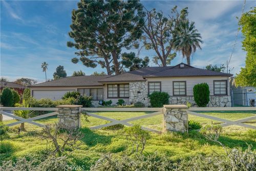 9529 Lemona Ave, North Hills, CA, 91343-3419 | Card Image