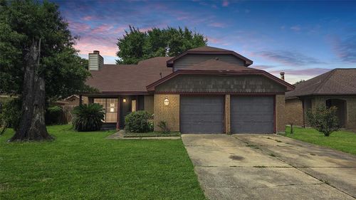 12447 Versailles Dr, Houston, TX, 77015-3351 | Card Image