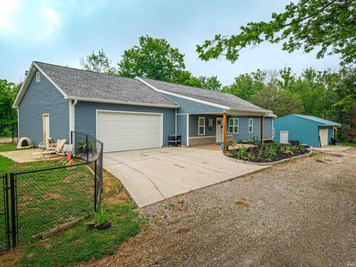1500 S Pelzer Rd, Boonville, IN, 47601-9384 | Card Image