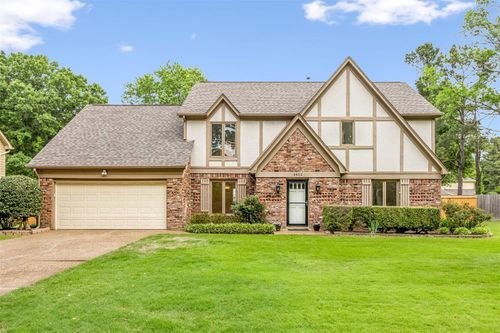 8832 Aldershot Dr, Germantown, TN, 38139-6523 | Card Image