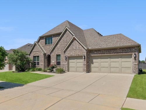 7025 Central Ct, Aubrey, TX, 76227-1903 | Card Image